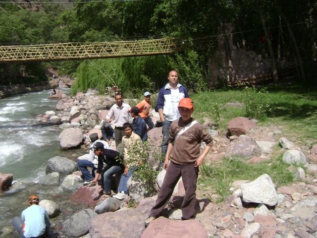 http://www12.0zz0.com/2010/10/26/10/925158279.jpg