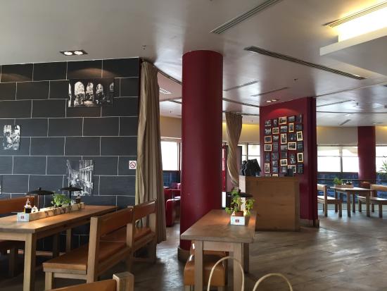 موقع ورقم تليفون مطعم Vapiano 601665907.jpg