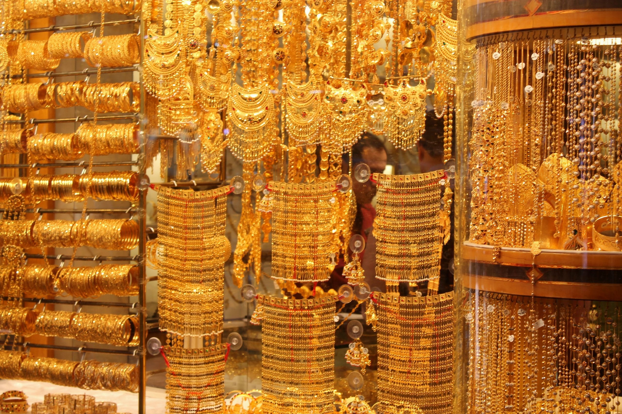 سعر الذهب ارتفع فلسا: «عيار 24» سجل 17.82 دينار و«21» وصل 15.59
